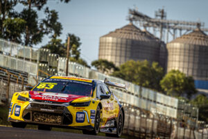 Gabriel Casagrande vai ao Q3 da classificação e mira ser o maior pontuador da Stock Car em Cascavel