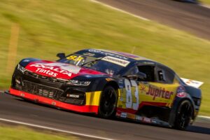 Gabriel Casagrande lidera último treino livre da NASCAR Brasil em Santa Cruz do Sul