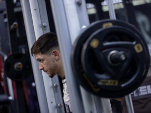 Por que Corinthians vai bem em mata-mata e mal no Brasileirão?