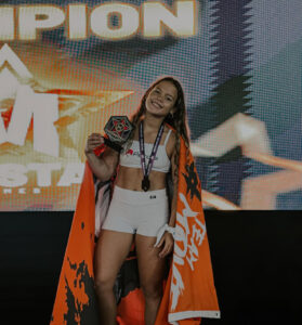 Perolla Sales: a adolescente de 13 anos que conquistou o TCB e agora sonha com o mundo