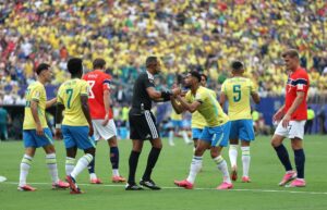Brasil X Noruega - Fim do sonho e arbitragem fraca