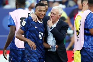 França x Paraguai: jogo sofrível e sem ética