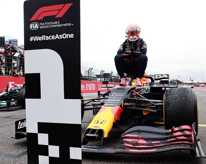 Campeão Mundial de Automobilismo 2021 - Max Verstappen