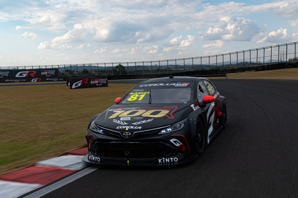 Arthur Leist no GP Toyota 100