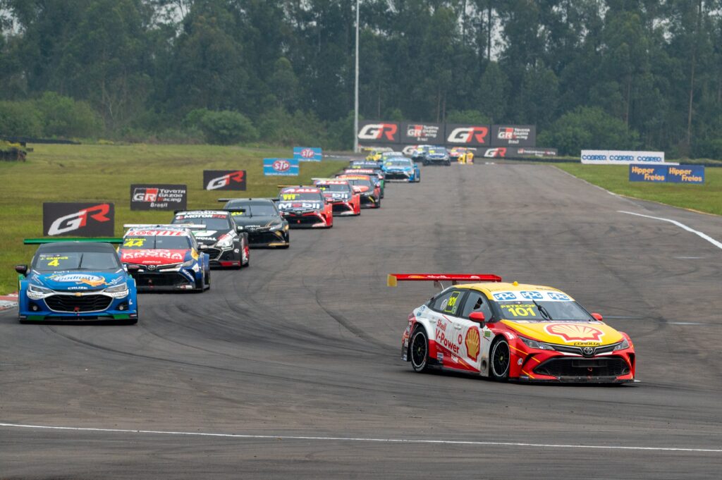 Grid da Stock Car no Velopark - Foto: Rafa Catelan