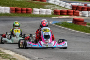 Com apenas 13 anos, Marcella Assumpção disputa pela primeira vez as 500 Milhas SCHADEK de Kart Granja Viana pela Car Racing