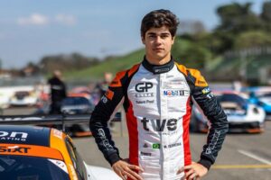 Matheus Ferreira disputará preliminares da F1 na Porsche Supercup e abre temporada no campeonato alemão