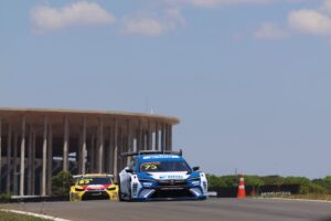 GAZOO Racing lidera sexta-feira de treinos da Stock Car em Brasília com Enzo Elias e Gianluca Petecof