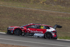 Rafael Reis e Alberto Cattucci conquistam pódio em corrida endurance da Stock Car com a CAR Racing