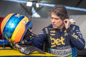 Cacá Bueno conquista sexto lugar em Curvelo e classifica para os playoffs da NASCAR Brasil