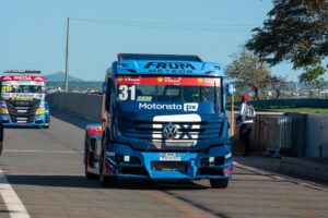 Nic Giaffone lidera treinos da Copa Truck em Curvelo com a Giaffone Mission Zero/ R9 Competições