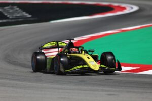 F2: Rafael Câmara conquista pole position para corrida principal em Barcelona