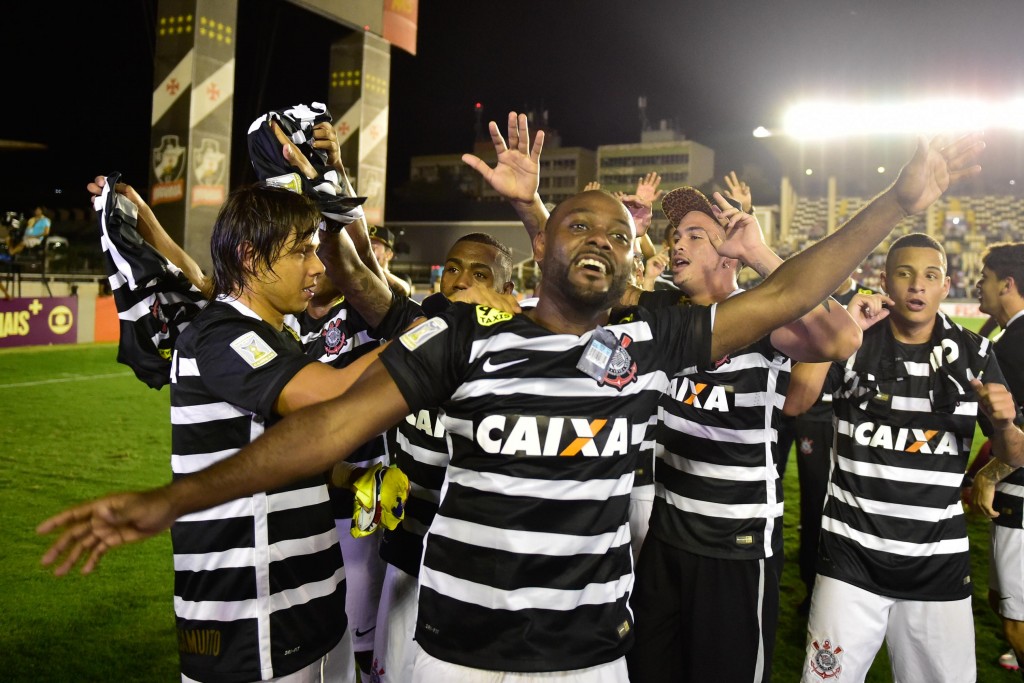 Vasco X Corinthians, valida pela 35 rodada do Campeonato Brasileiro 2015 estadio de Sao Januario, 19/11/2015, Rio de Janeiro RJ, Foto: Fernando Dantas/Gazeta Press