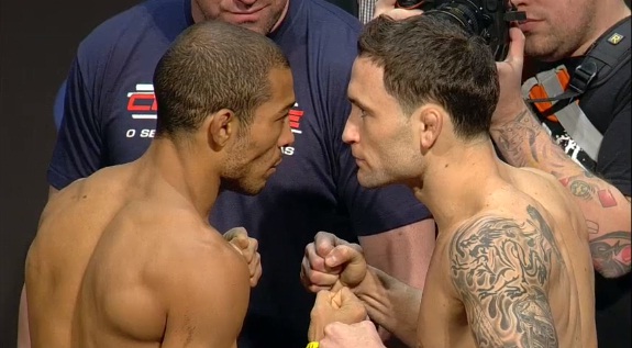 José Aldo (esquerda) e Frankie Edgar se enfrentam em combate muito aguardado pelos fãs - Reprodução Youtube