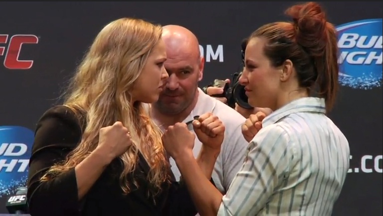 Ronda e Miesha se encaram em coletiva - Reprodução Youtube