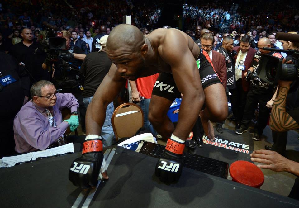 Rashad Evans está fora do UFC 170 devido a lesão no joelho - Divulgação UFC/Josh Hedges