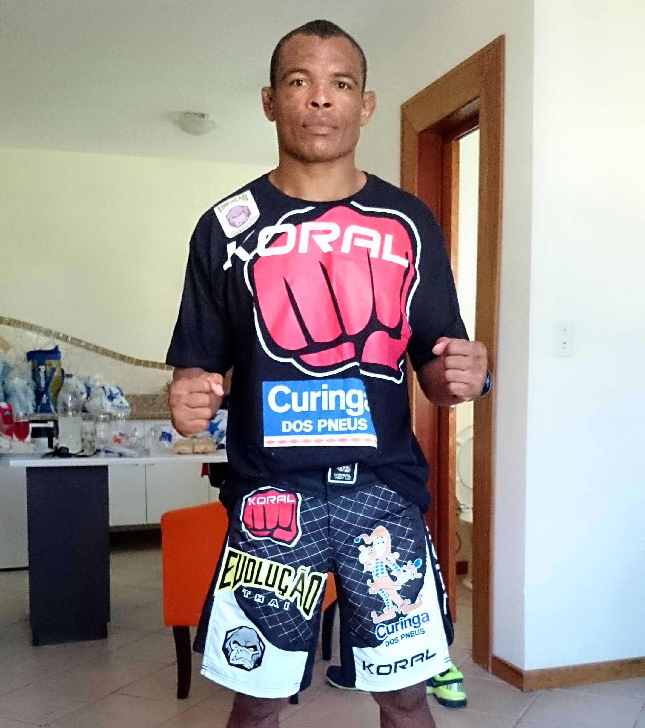 Lutador está pronto para se recuperar de derrota para polonês - Divulgação Koral