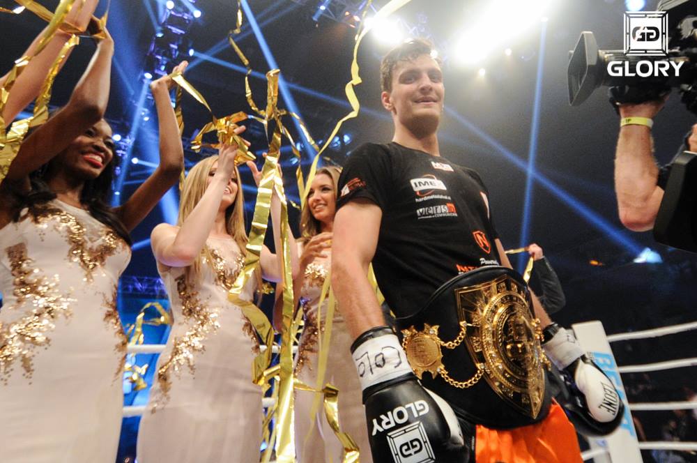 Marc De Bonte é o novo campeão do GLORY - Divulgação GLORY/James Law/Ryan Loco/Scott Hirano