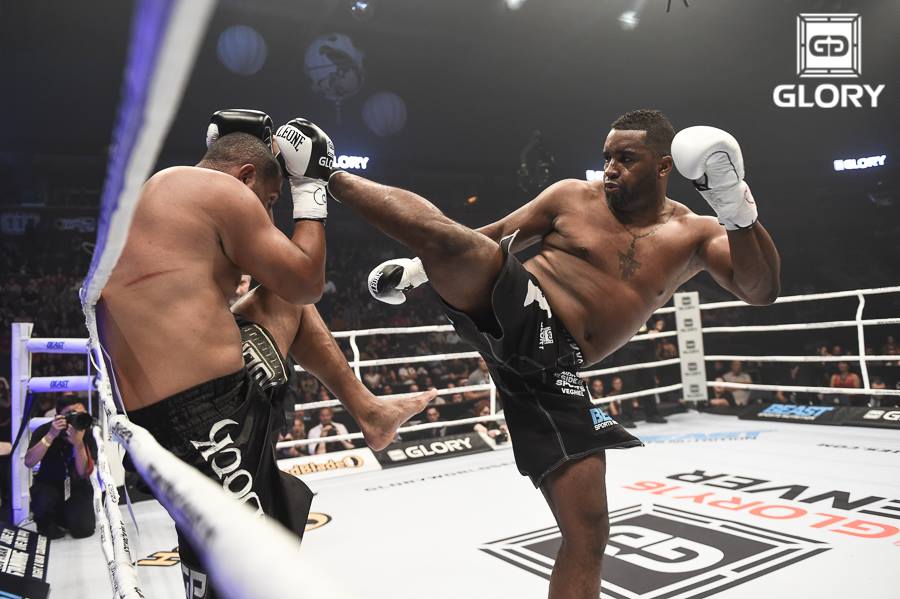 Zimmerman vence Braddock em final do GP - Divulgação GLORY/James Law/Ryan Loco/Scott Hirano