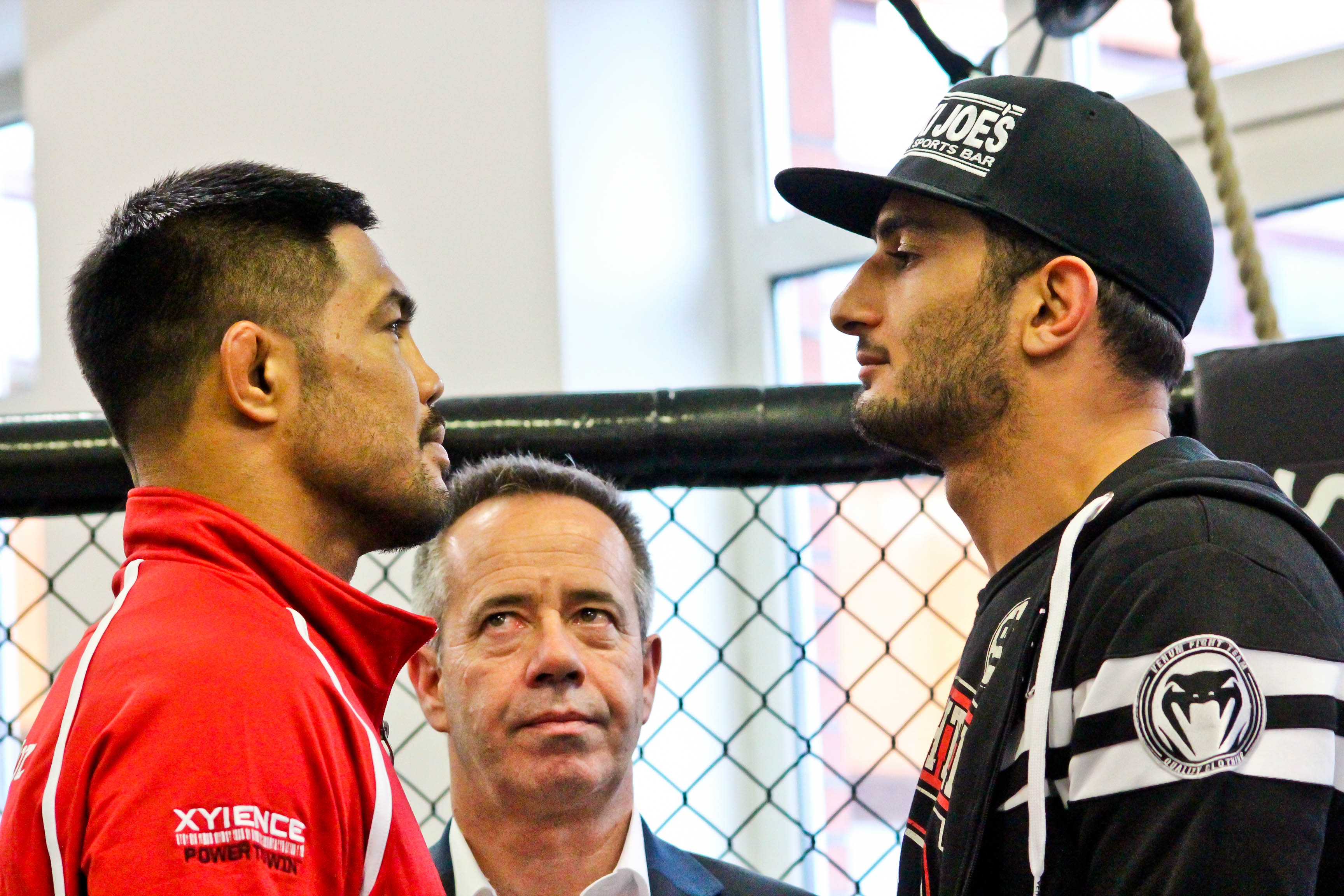 Mark Munoz e Gegard Mousasi se encaram pela primeira vez -Ana Carolina/Gazeta Press