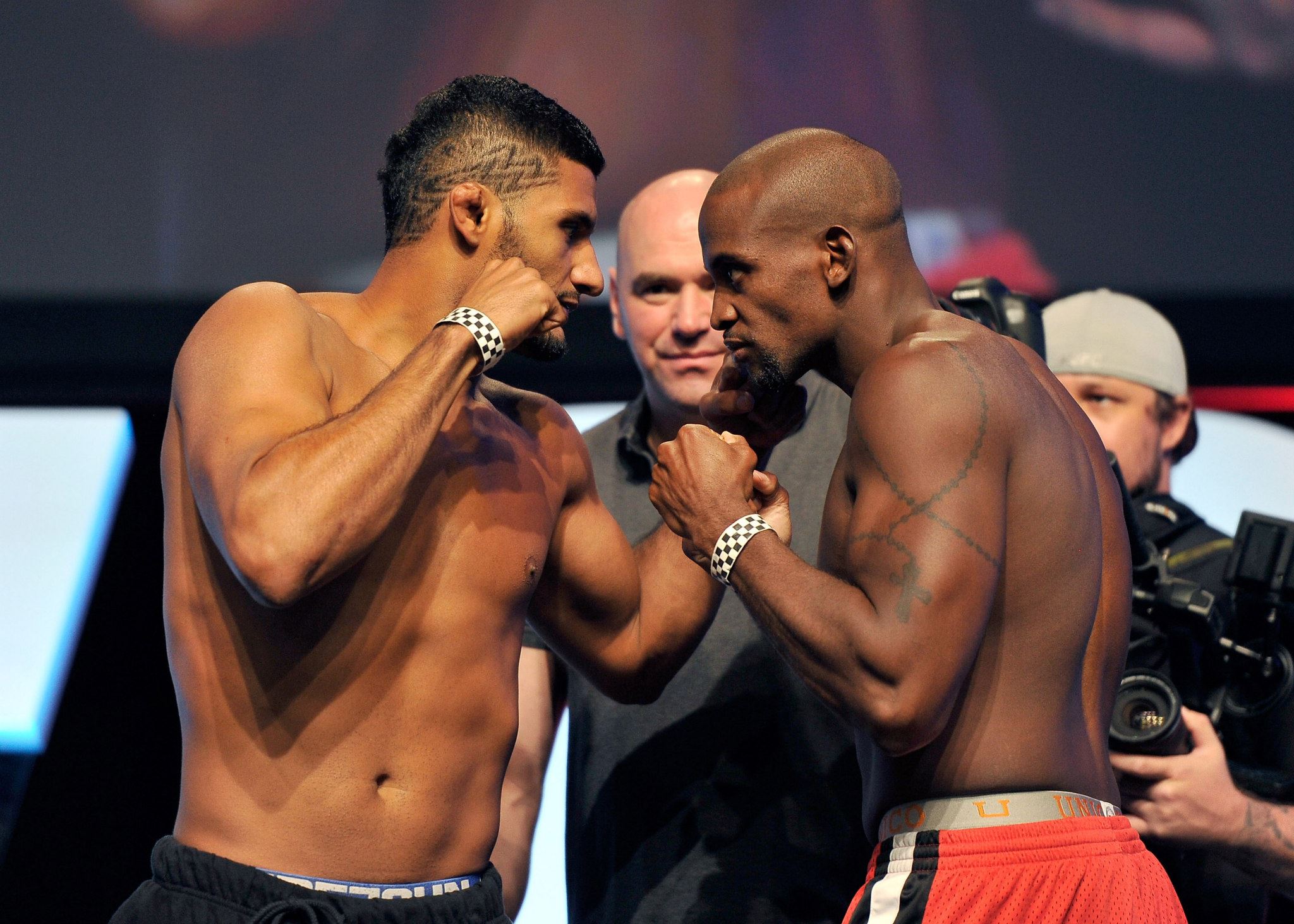 Dhiego Lima luta por contrato no UFC em final do TUF - Divulgação UFC/Josh Hedges