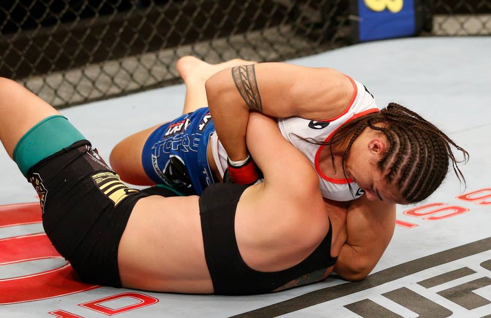 Jessica finaliza campeã do Jungle Fight - DIvulgação UFC