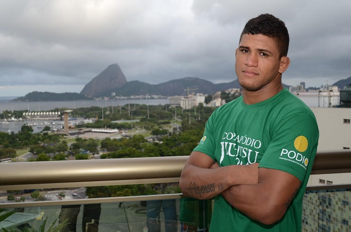 Lutador do UFC quer ajudar a massificar esporte no Brasil - Divulgação Copa Pódio/Deive Coutinho