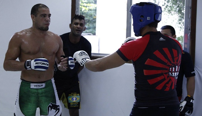 Thales está pronto para duelo com Boestch no UFC - Divulgação/Felipe Fiorito
