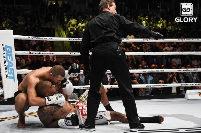 Um final inesperado - Divulgação GLORY/James Law