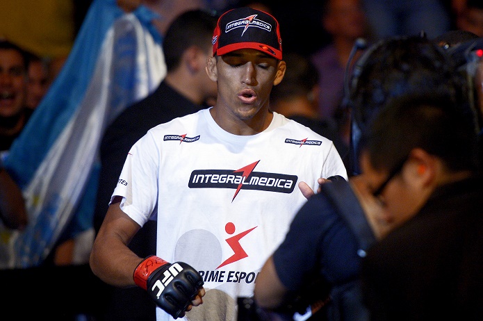 Atleta paulista encara duro duelo neste sábado - Divulgação UFC