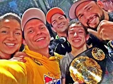 Equipe comemora conquista - Arquivo Pessoal