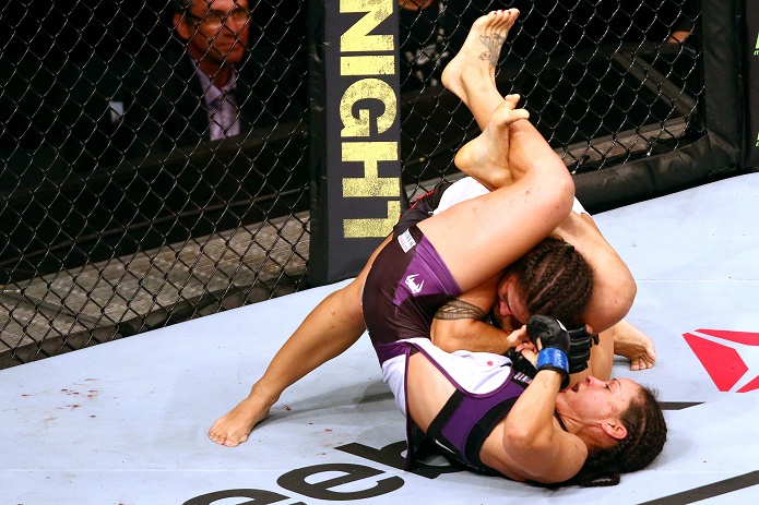 Brasileira é finalizada por americana no UFC Porto Alegre - Lucas Uebel/Inovafoto