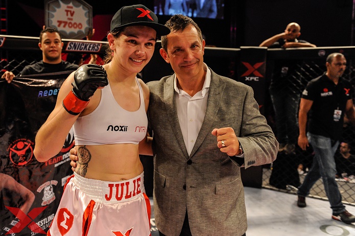 Campeã de Muay Thai, Julie Werner encara famosa atleta russa em evento - Divulgação