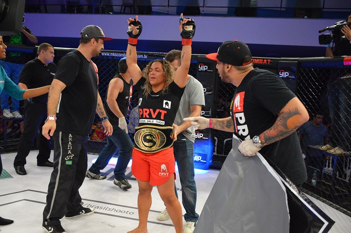 Atleta da equipe PRVT surpreende e conquista cinturão - Divulgação Felipe Fiorito