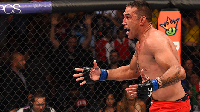Werdum brilha e finaliza Velasquez - Divulgação/Josh Hedges