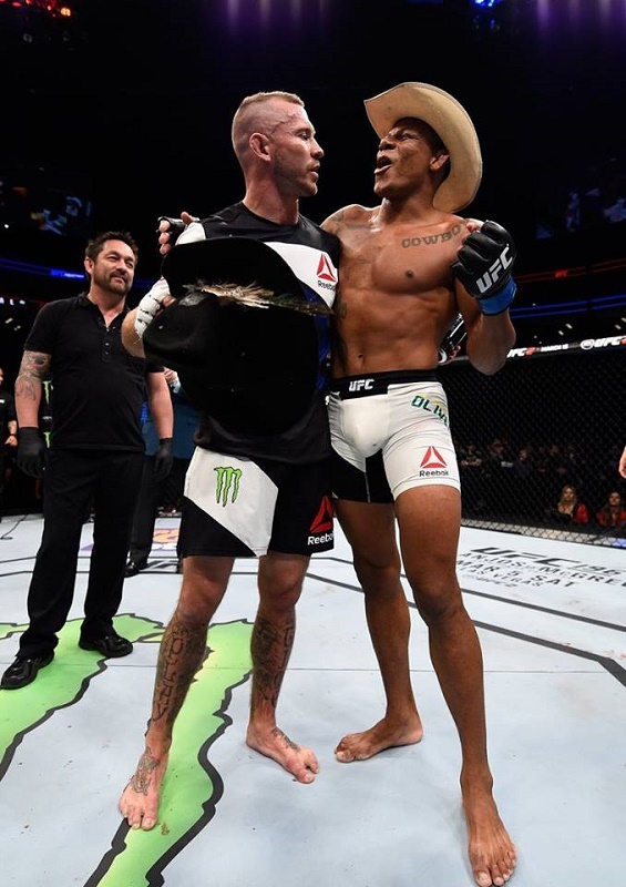 Lutadores mostram profissionalismo após combate no UFC - Divulgação