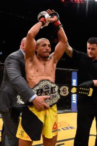 Aldo é campeão interino no UFC - Divulgação/Jeff Bottari