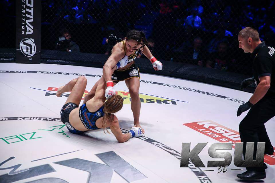 Poder de nocaute fez diferença em duelo feminino - Divulgação/Sebastian Rudnicki
